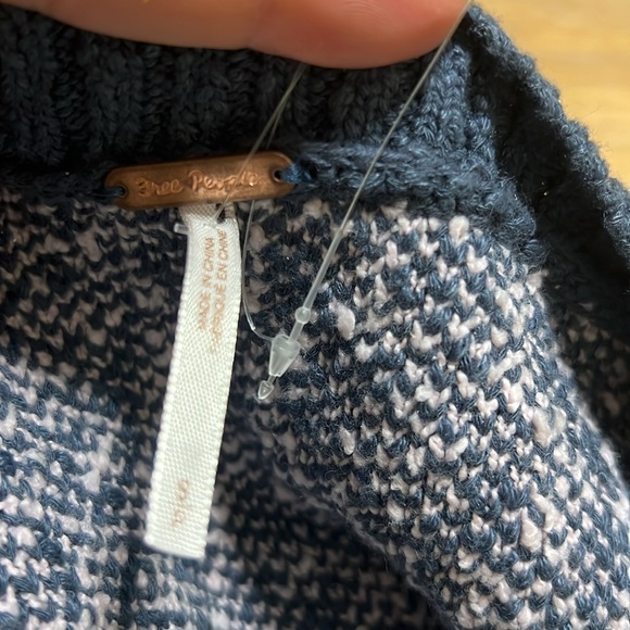 Free people in bloom sweater women size S oversized - Picture 8 of 11